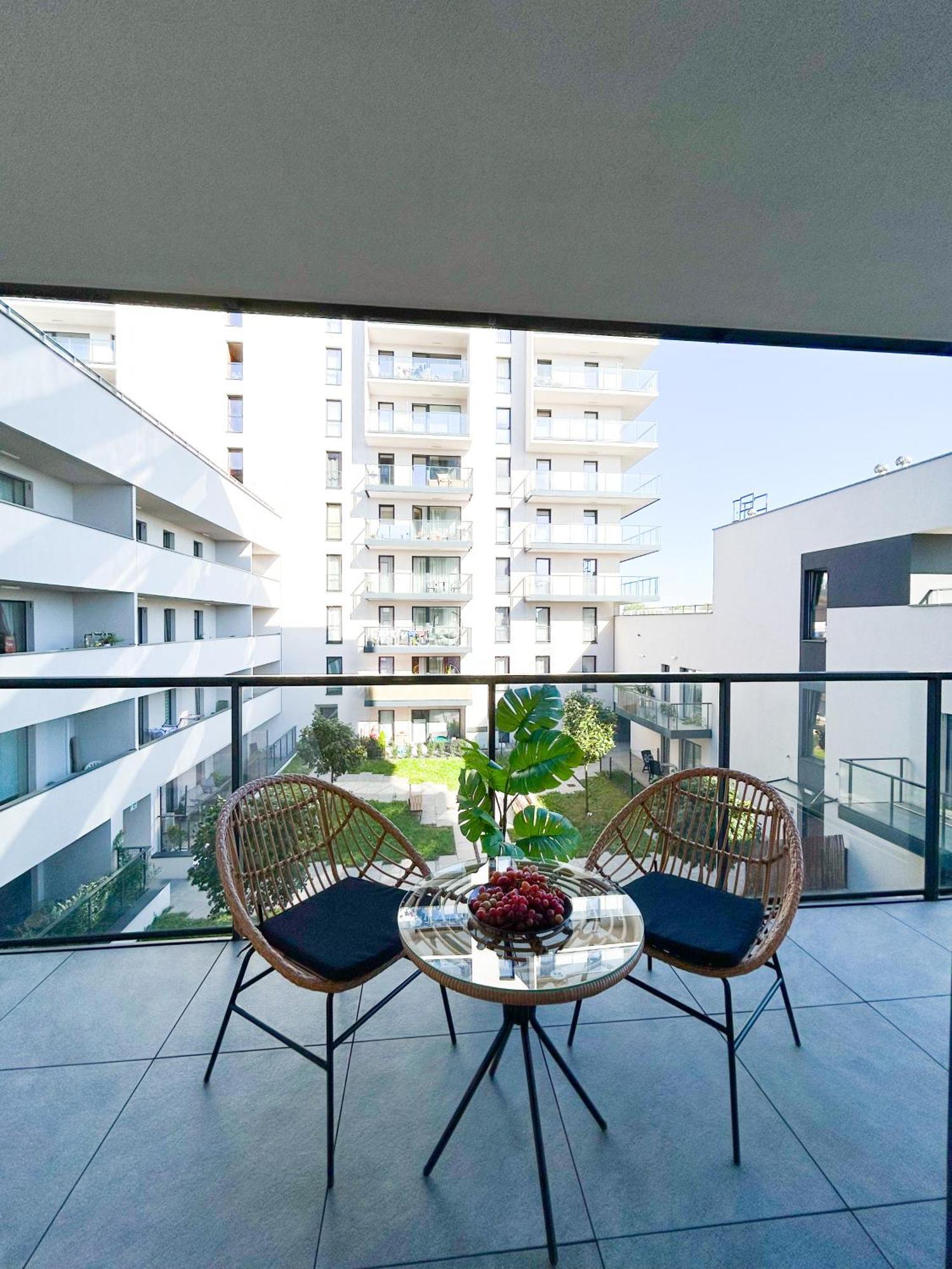 Lumina Stylish 3-Room Apart With Balcony Λοτζ Εξωτερικό φωτογραφία