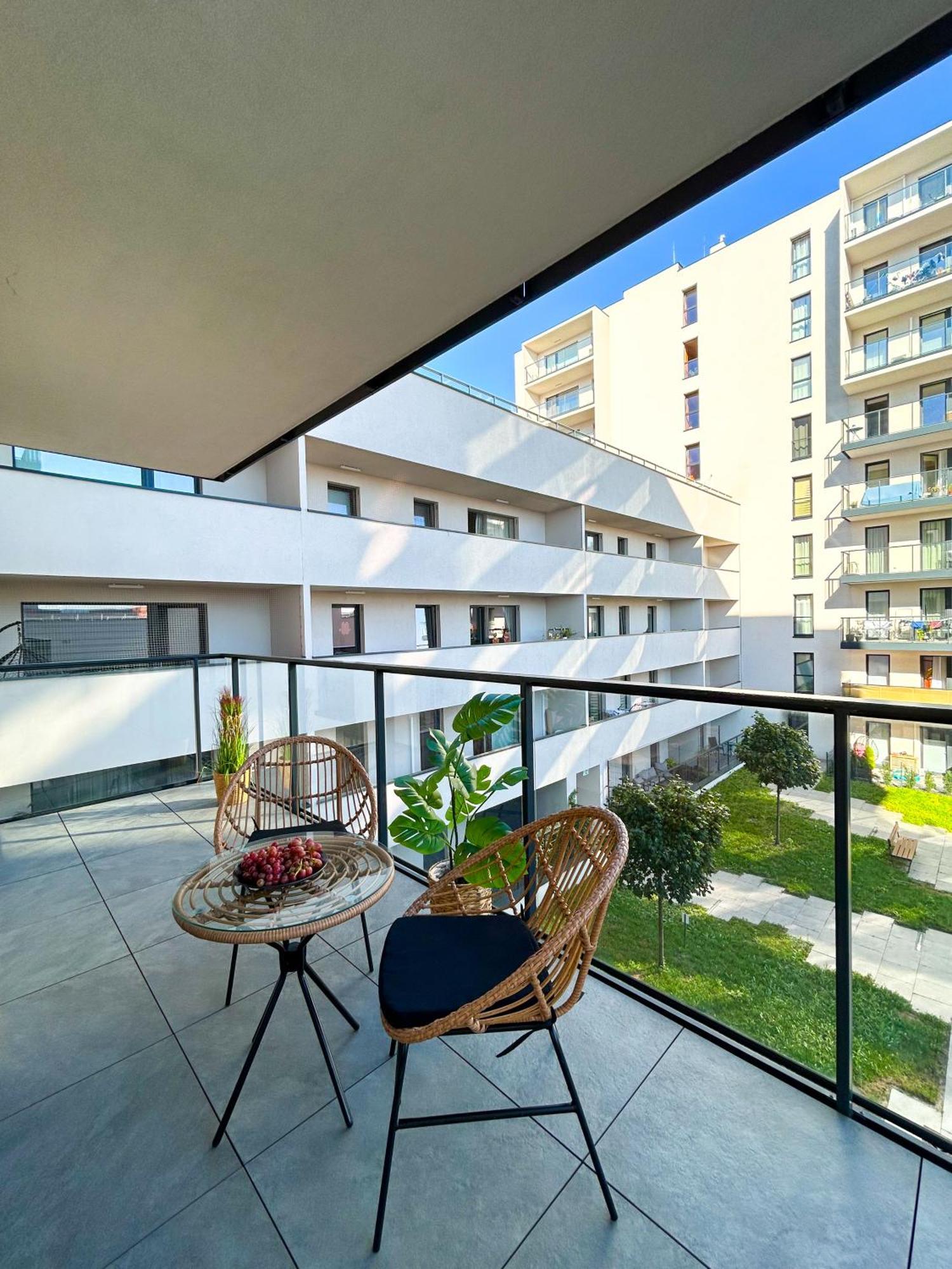 Lumina Stylish 3-Room Apart With Balcony Λοτζ Εξωτερικό φωτογραφία