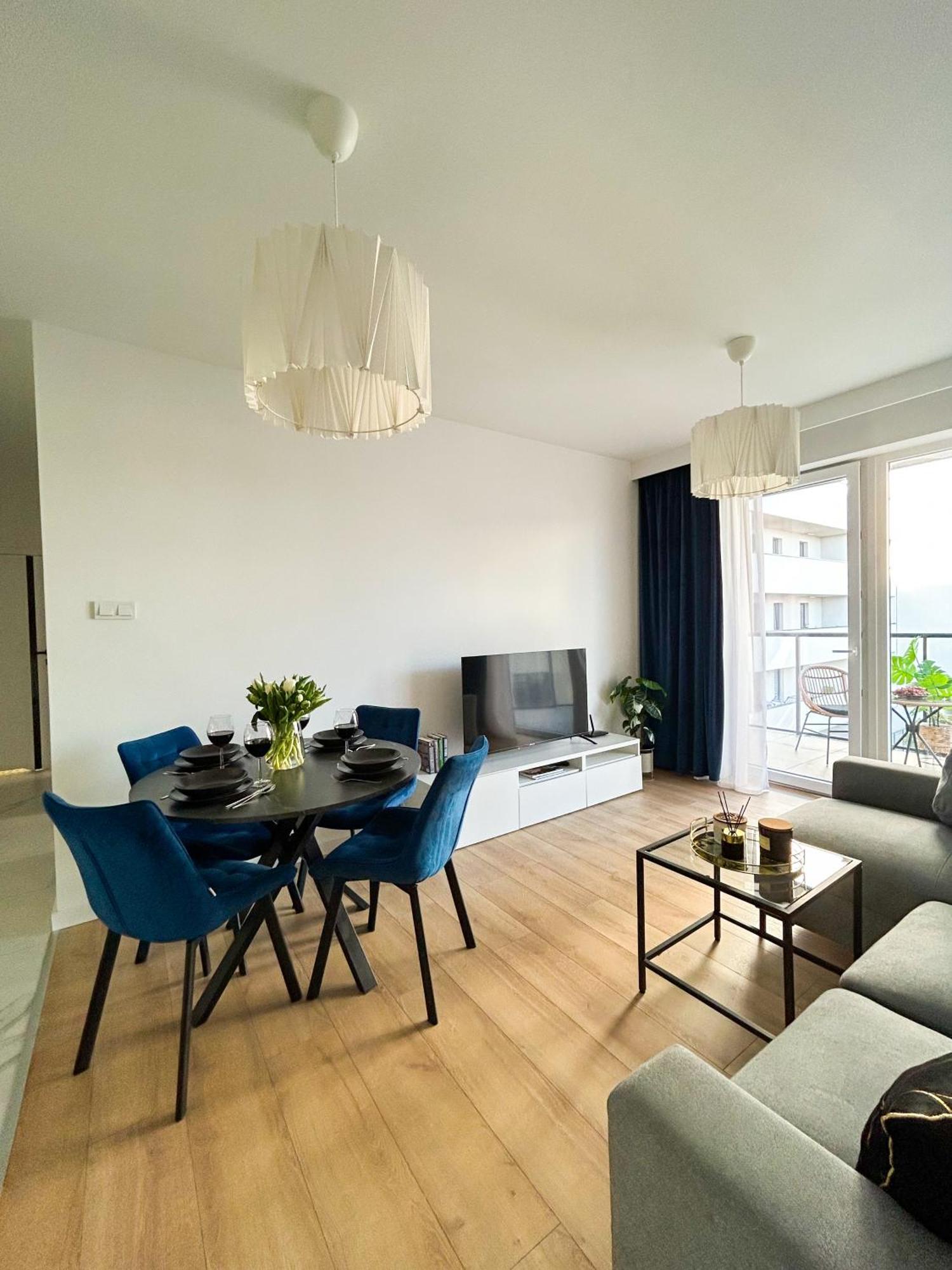 Lumina Stylish 3-Room Apart With Balcony Λοτζ Εξωτερικό φωτογραφία